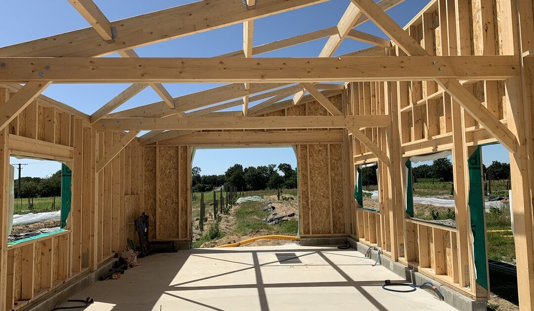 Construire ou agrandir sa maison avec un kit ossature bois